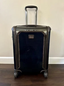 Tumi Tegra Lite Max Continental Expandable Spinner 4 Wheel Luggage 22” 28721BT - Picture 1 of 9