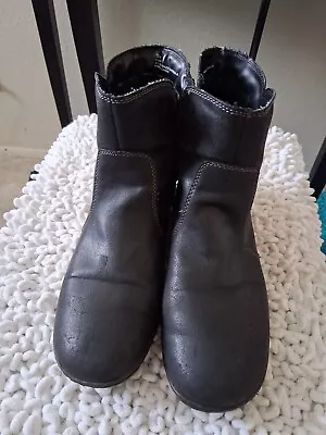 Womens Sporto Ankle Boots Size 9M Black Flats - Image 1 of 4