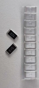 2X 2512 Widerstand thick film SMD 2512 1Ω - 1MΩ 1W ±5% -55-155°C - Foto 1 di 1