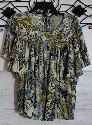 Top para mujer Maurices talla L manga corta multicolor cachemir cuello redondo Foto 1 de 4