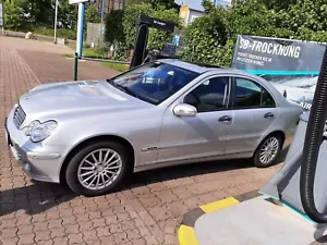 mercedes-benz c-klasse 2005 w203 c 180 kompressor - Bild 1 von 10