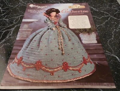 G13 THE N. SHOP 1996, CROCHET LADIES OF FASHION CATHERINE OF LONDON LEAFLET - Image 1 of 2