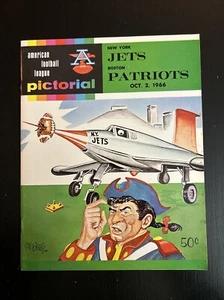 Nice Boston Patriots AFL Football Program NY Jets Phil Bissell 10/2/66 Tie! - Picture 1 of 9