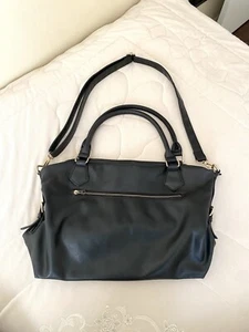 Forever 21 Women’s Black Messenger Crossbody Shoulder Bag Handbag Purse Large - Picture 1 of 16