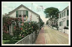 CIUDAD de Nantucket, Nantucket Island, Quince Street, Arquitectura, Jardín 1928 - Imagen 1 de 2