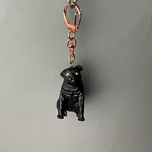 Llavero Pug Negro Resina Perro Estatuilla Llavero Impreso en 3D Dije Llave Accesorio - Imagen 1 de 5