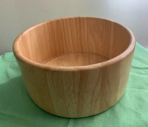 Natural Wooden Salad Bowl Classic Large Round Salad Dining 9.75" D 4.75" H - Picture 1 of 6