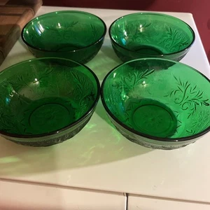 Anchor Hocking Waldgrün Sandwich Glas Beere Dessert Schüsseln 4 3/8" 4er Set - Bild 1 von 4
