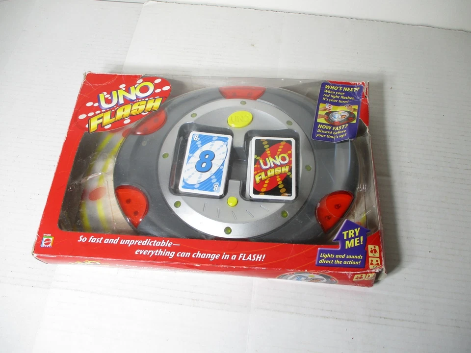 UNO Flash Electronic Card Game Mattel 2007 New in DAMAGED BOX - Image 1 of 4