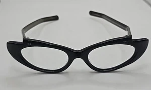 1950s/60s AUTHENTIC Vintage Cat Eye Eyeglasses Frame in Black - Picture 1 of 9
