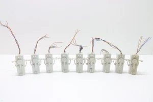 CONRAD 9 Stück Weichenantrieb ungeprüft Konvolut N102 - Picture 1 of 3