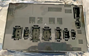 For Mercedes-Benz GL320 ML350 R350 Rear Signal Acquisition SAM Control Module - Picture 1 of 3