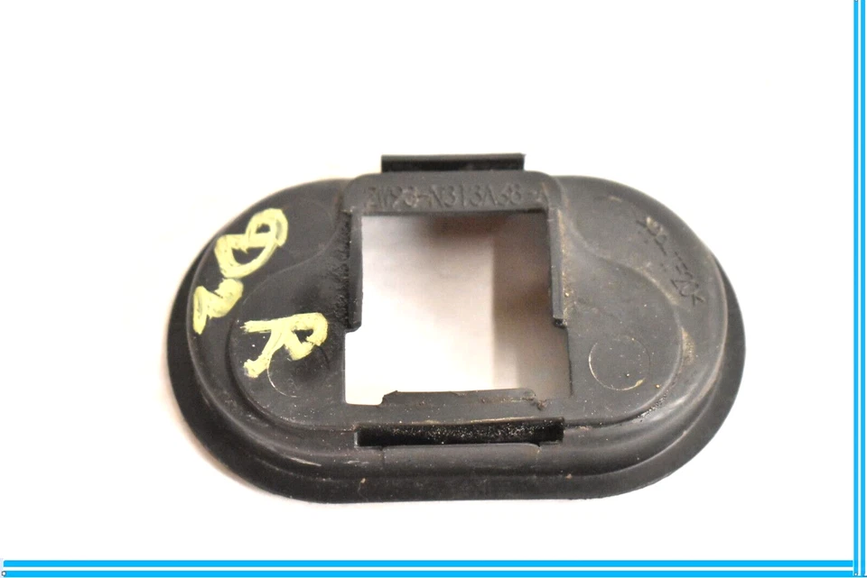 Jaguar XJ XJL 2010-2015 maletero trasero gancho de carga bota amarre soporte de montaje OEM Foto 1 de 4