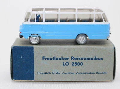 dm1408, TOP RAR Alter ESPEWE ex. DDR Robur LO 2500 BUS Reisebus himmelblau OVP - Bild 1 von 4