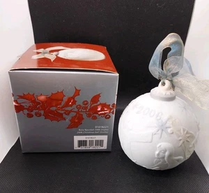 LLADRO Christmas Ball Ornament Porcelain 2006 01018221 W/ Box - Picture 1 of 11