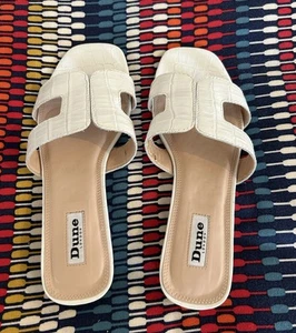 FANTASTIC CONDITION : WHITE DUNE H LOUPA SLIDE SANDALS,SIZE 38 - Picture 1 of 4