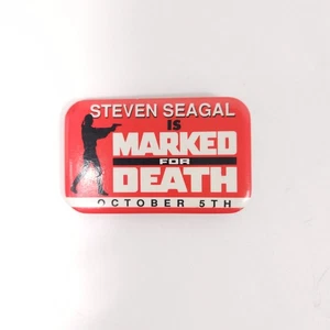 Vintage Steven Seagal Marked for Death Film Pin Pinback Button Promo - Bild 1 von 3