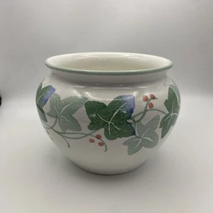 Handbemalte Keramik Efeu Blatt Schale grün rot Blumen Ranken Design Vintage Stil - Bild 1 von 11