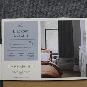 Schwelle Verdunkelungsvorhang Flächenvorhang 50x63 schwarz matt Samt 3-in-1 hängend - Bild 1 von 9