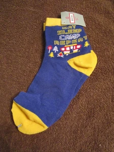 1 Pair Womens Eat Sleep Camp Repeat Novelty Ankle Socks Fits Shoe 4-10 - Picture 1 of 3