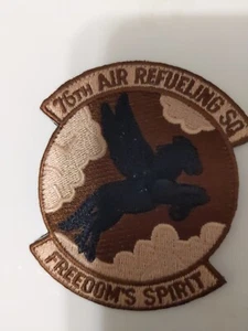 USAF 76º ESCUADRÓN DE REABASTECIMIENTO AÉREO GANCHO TRASERO   - Imagen 1 de 3