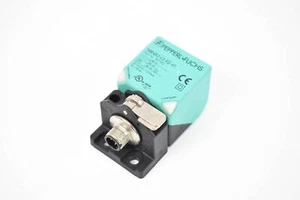 Pepperl+Fuchs Induktiver Sensor NBN30-L2-E2-V1 ( 187482 ) - Bild 1 von 3