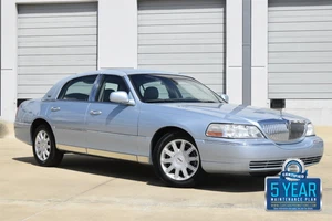 2008 Lincoln Town Car Signature Limited CARRIAGE TOP 73K MILES NEW TRADE - Picture 1 of 4