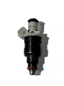 Fuel Injector For 1994-1998  Audi 90 90 Quattro A4 A6 A6 Quattro Cabriolet 2.8L - Picture 1 of 4