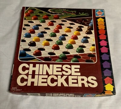 Винтажная китайская настольная игра в шашки Hasbro со всеми деталями в комплекте  - Изображение 1 из 4