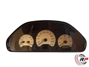 Velocímetro Instrumento 2025404748 Mercedes Clase C W202 220 CDi - Imagen 1 de 6
