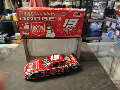 RARO* Elliott Sadler #19 Dodge Dealers Holiday 2006 1/24 Nascar Diecast FIRMADO Foto 1 de 4