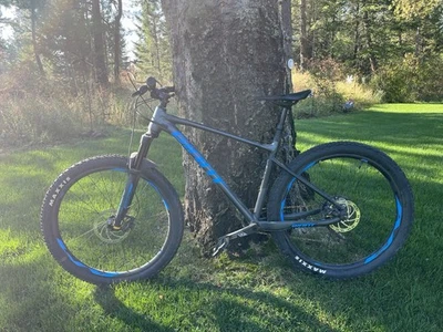 2019 Giant Fathom 2 Mountain Bike Medium Hardtail 26" - Image 1 of 4