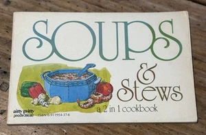 SOUPS & STEWS/Stews & Soups A 2 in 1 COOKBOOK Joanne Lindeman 1976 Paperback - Foto 1 di 12