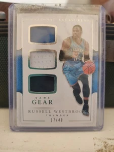 Parche triple Panini Russell Westbrook Game Gear 2016-17/49 - Imagen 1 de 3