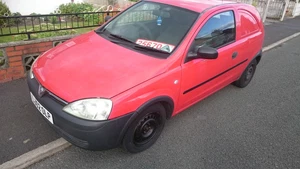 2002 VAUXHALL CORSA VAN 1.7 DI RED LOW MILES LOVELY CONDITION MOT SPARES/REPAIRS - Picture 1 of 7
