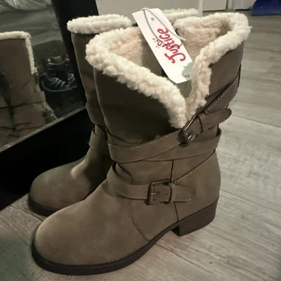 Botas Justice Girls talla 6 Foto 1 de 4