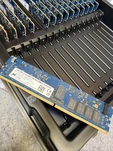 Micron MTA18ASF2G72XF1Z-2G9WP1AB 16GB DDR4 2933Mhz NVDIMM 1Rx4 PC4-23466 Memory - Picture 1 of 3