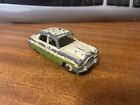 Dinky Toys #162 Ford Zephyr = Green/White - Loose