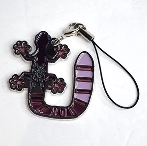 Monster Hunter Endemic Life 1.5" Gekko Gecko Stained Glass Charm Keychain - Picture 1 of 3