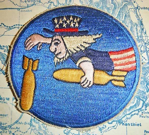 Uncle Sam's Berlin Raids - Flight Patch - 322nd Bomb Sqn - USAAF - WWII - D.800 - Picture 1 of 2