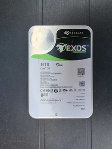 Seagate Exos 16 TB 3.5 Inch (ST16000NM001G) Internal Desktop Drive - Afbeelding 1 van 1