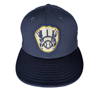 Milwaukee Brewers | Glove Logo | 2020 Spring Training | New Era 59Fifty | 7 3/8 - Image 1 of 4