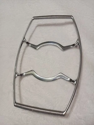 Pyrex CorningWare Trivet P-11-2.5-M-1 Casserole Catering Stands 11.5" By 8" - Image 1 of 4