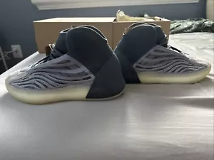 Adidas Yeezy Quantum Mono Carbon Size 7 - Picture 1 of 7