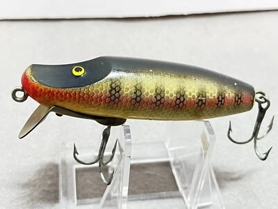 Señuelo vintage Paw Paw serie 9300 Wood River Runt ¡en color resistente! Foto 1 de 4