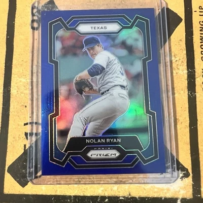 2024 Panini Prizm Nolan Ryan Blue Prizm 151/199 Texas Rangers Nº 50 Salón de la Fama Foto 1 de 2