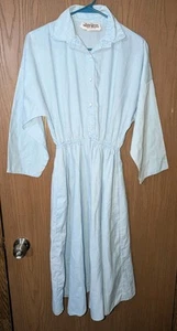 Vintage American Shirt Dress Womens Size 7/8 Light Sky Blue Button Front USA - Picture 1 of 8