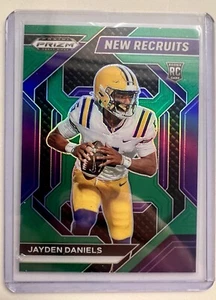 2024 Prizm Draft Picks - New Recruits Green Prizm #NR-JDS Jayden Daniels (RC) - Bild 1 von 2