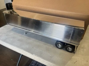 SMITH MILLER 30 INCH TRAILER NEW ITEM  POLISHED WITH OPENING DOORS - Picture 1 of 6