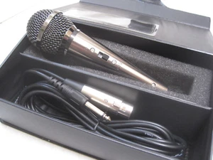 Wellson set of 10 DM-1138 Dynamic Mic 600IMP Microphone & XLR Cables DM1138 x 10 - Picture 1 of 1